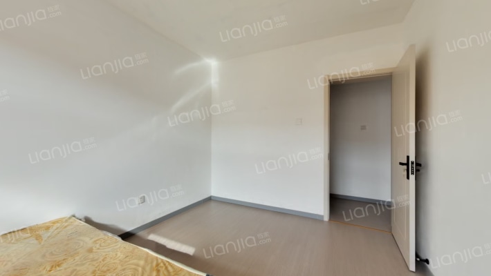 交通局宿舍(鹤山路)二手房实景图