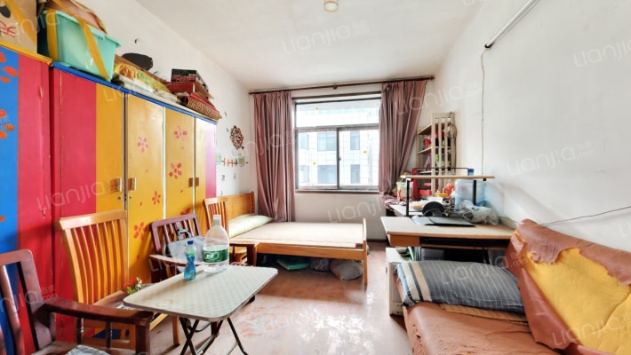 花牌坊街123号二手房实景图