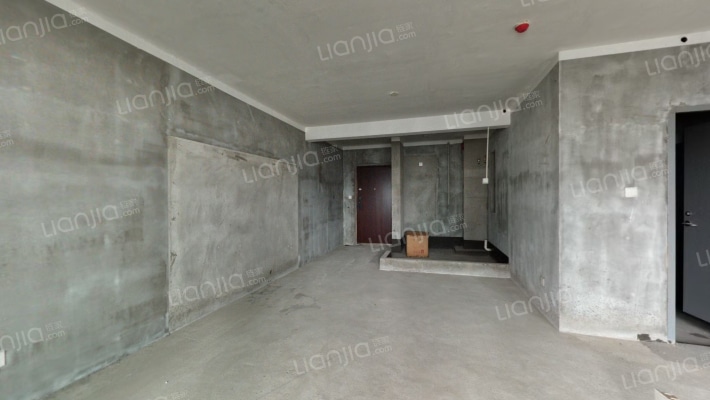 中梁星海天宸二手房实景图