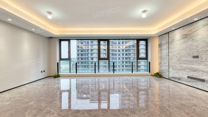 锦江上院二手房实景图