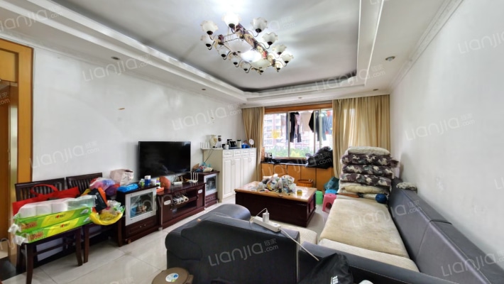 缙华新村二手房实景图