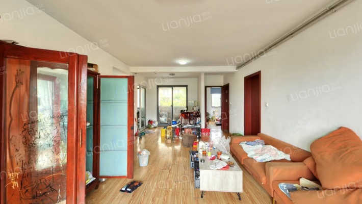 绿晟花苑二手房实景图