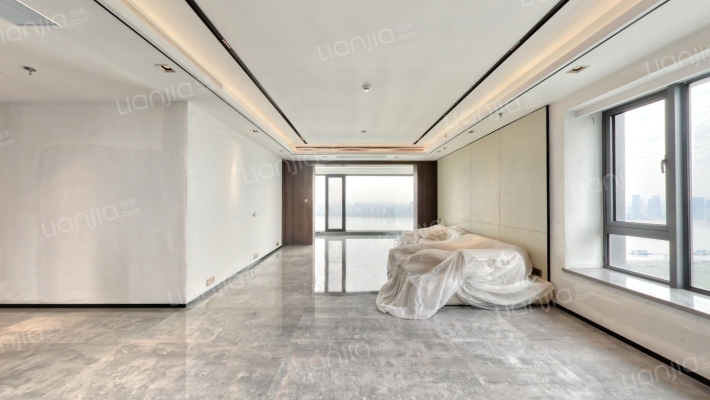 中信泰富金融城九庐三期二手房实景图