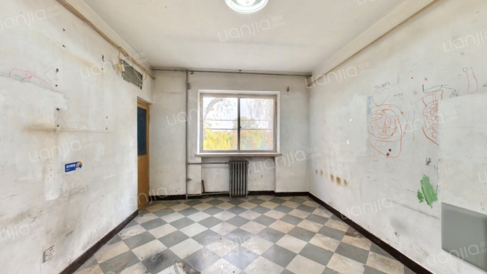 人定湖西里二手房实景图