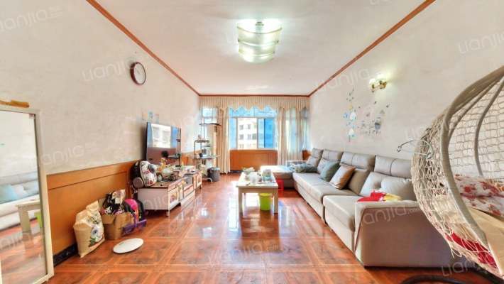 上海大道140号二手房实景图