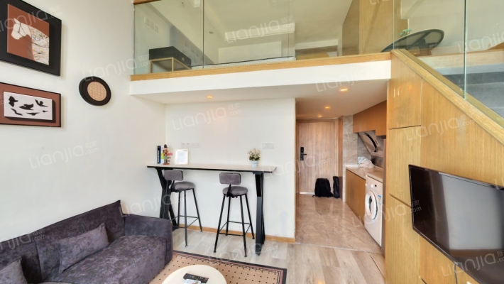 郁金香领寓二手房实景图