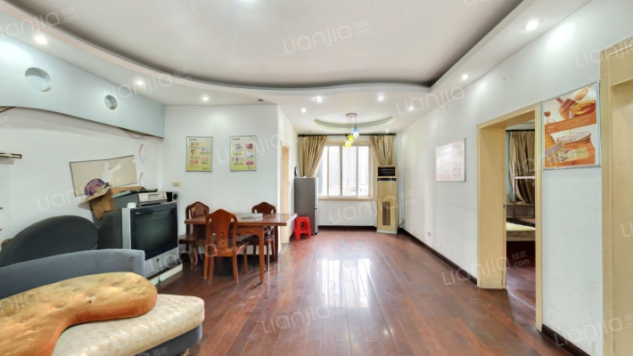 江宏世纪名苑A区二手房实景图