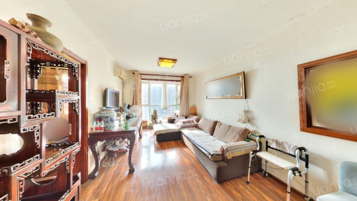 泰福苑D3区二手房实景图