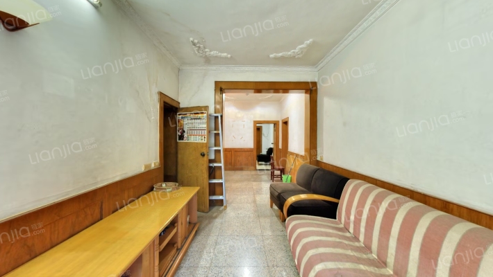 天燃气家属楼二手房实景图