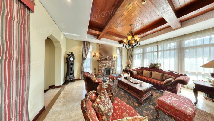 保利垄上六区二手房实景图