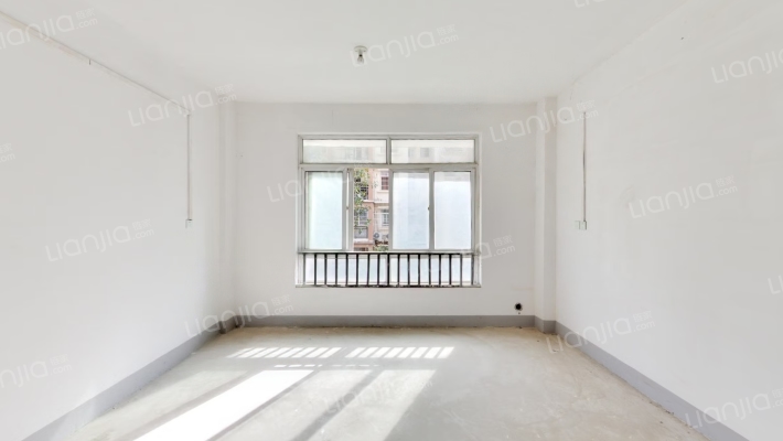 新港苑二手房实景图