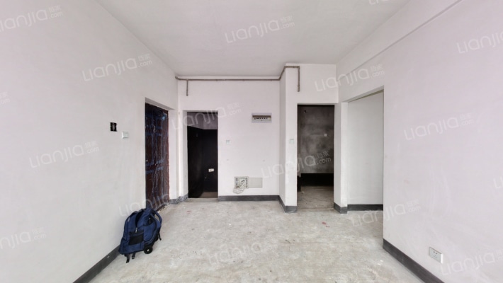 渝隆观江二手房实景图