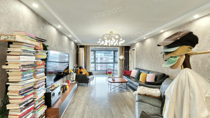 临镜苑二手房实景图