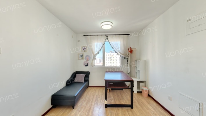 京奥港枫泉花园二手房实景图