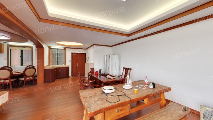 钰海名门二手房实景图