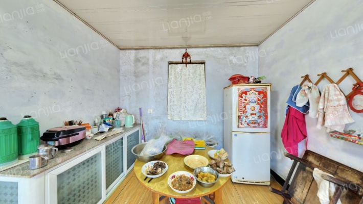 岭前委小区二手房实景图