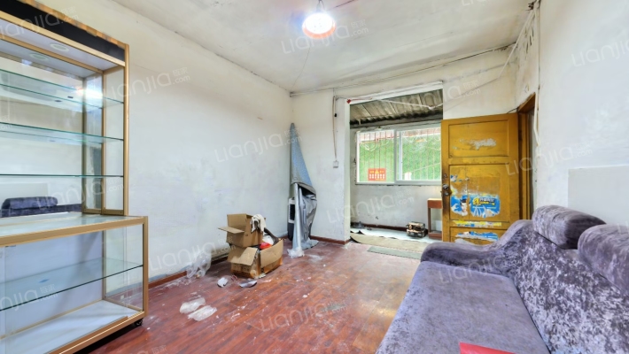 人民中路三段14号院二手房实景图