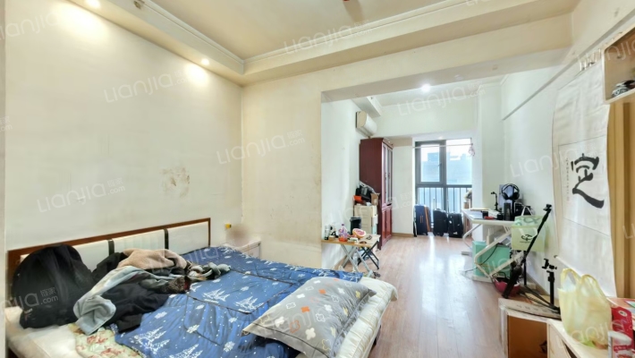 和昌湾景公寓二手房实景图