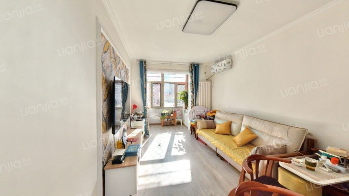 迎风四里二手房实景图