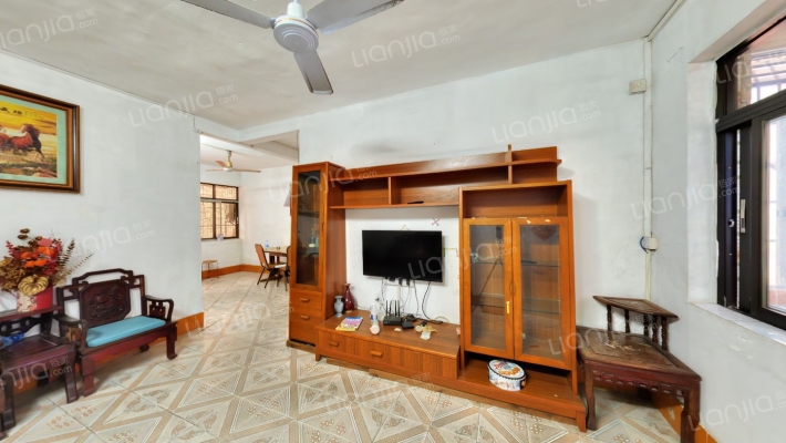 中环小区二手房实景图