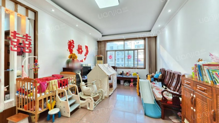 农业局生活小区二手房实景图