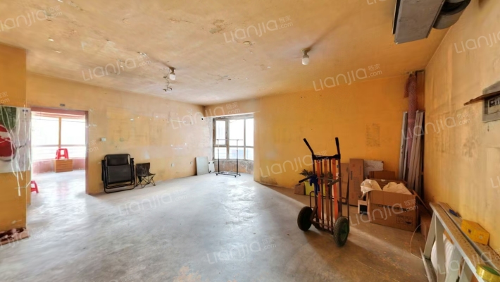 平和苑二手房实景图