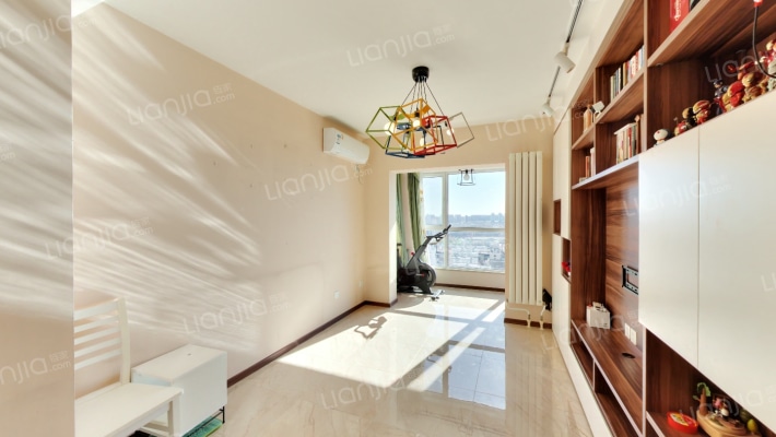 京投发展公园悦府一区二手房实景图