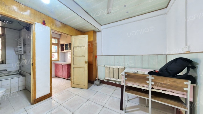 陕西省木材家属院二手房实景图