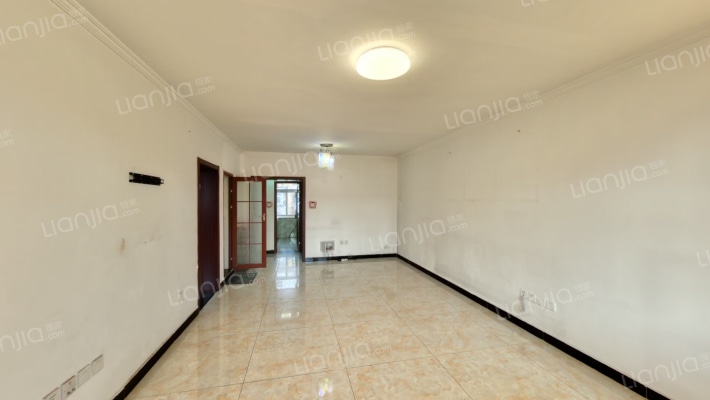 马家堡甲120号院二手房实景图