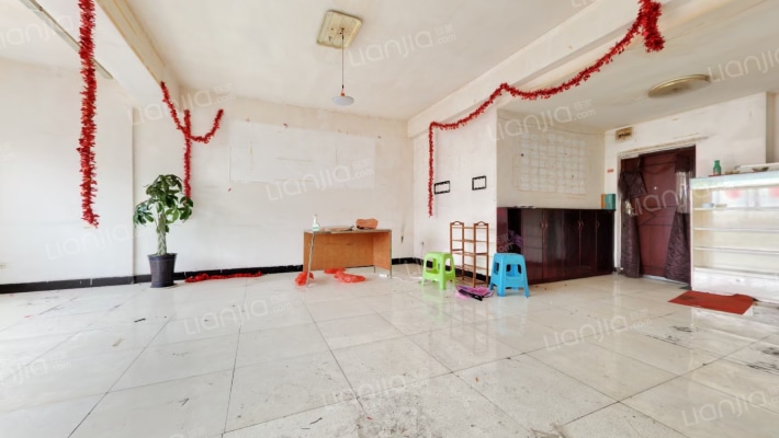 香港名店街二手房实景图