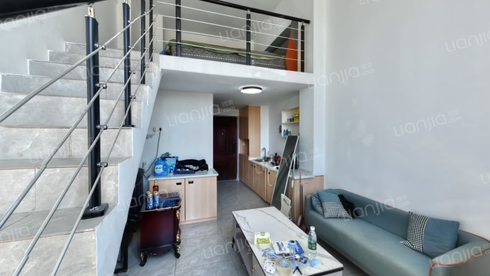 悦铂商务中心二手房实景图