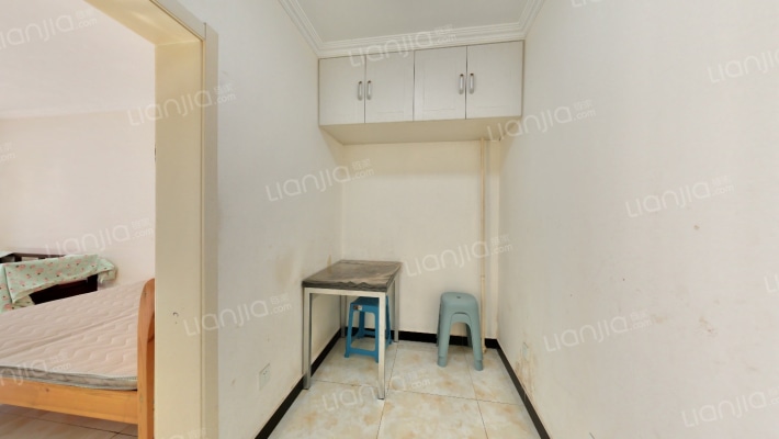 芳群园四区二手房实景图