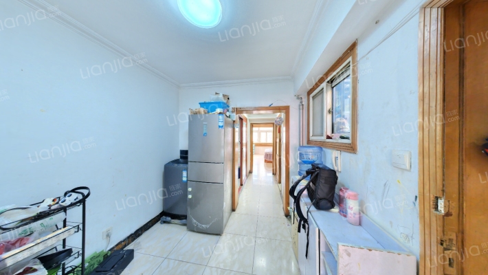 建疗宿舍二手房实景图