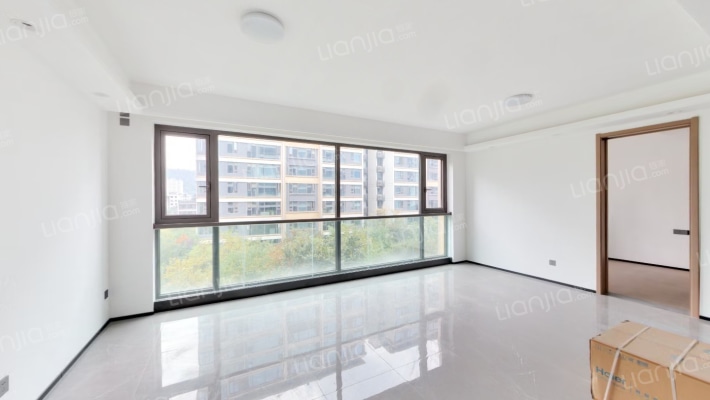 中海映溪臺二手房实景图