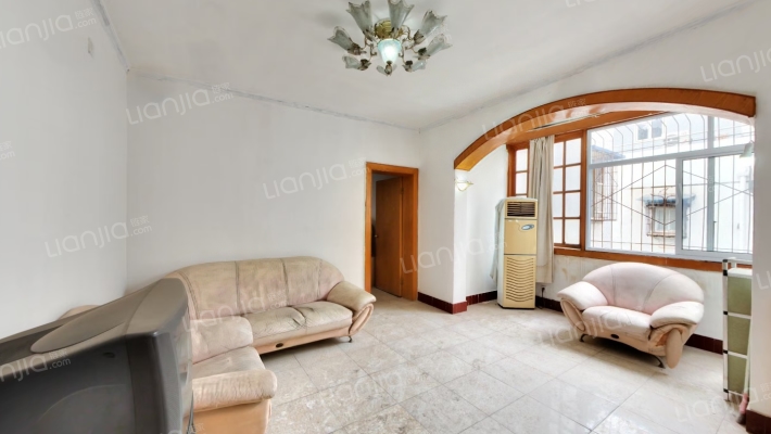 花卉西三路二手房实景图