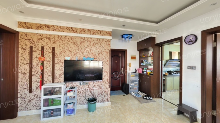 香花公寓二手房实景图