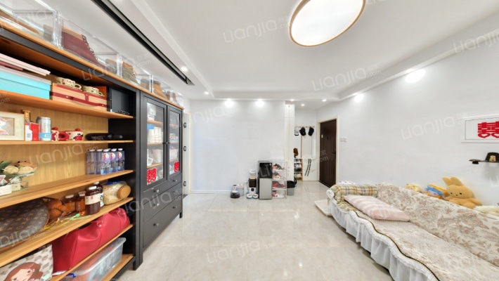 西现代城二手房实景图