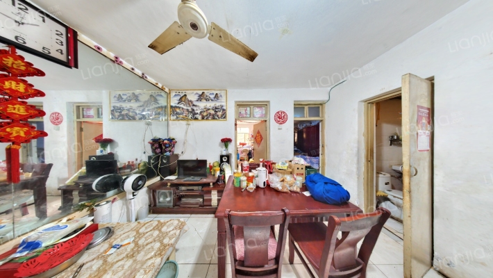 西彩小区6号院二手房实景图