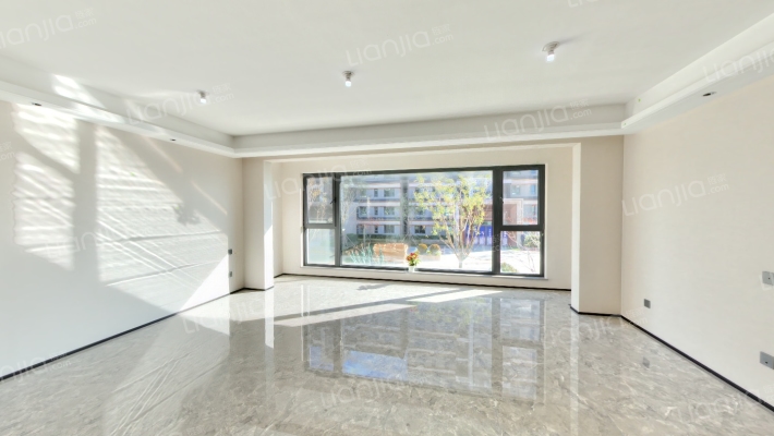 宜禾半岛观邸二手房实景图