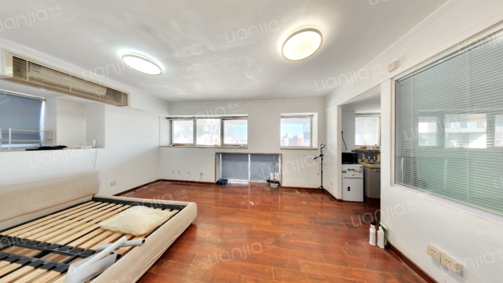 设计师广场二手房实景图