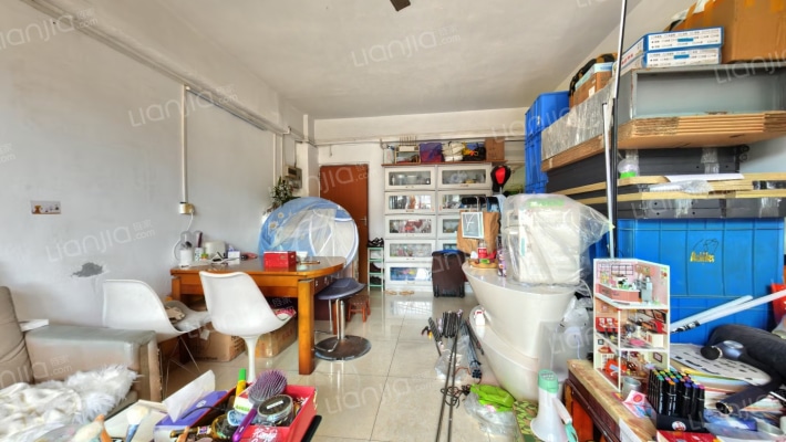 建设大厦二手房实景图