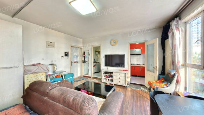 时代国际嘉园二手房实景图