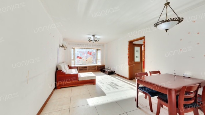 怡海花园富泽园二手房实景图