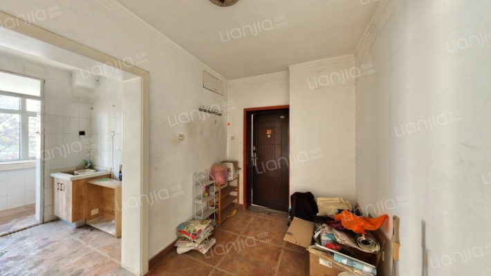 市第四十中宿舍二手房实景图