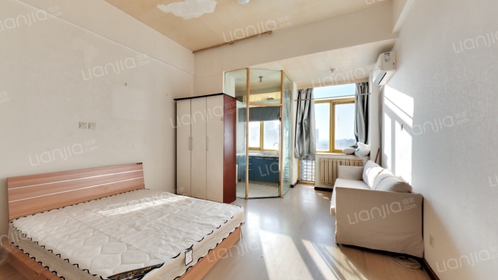 彩虹城四区二手房实景图