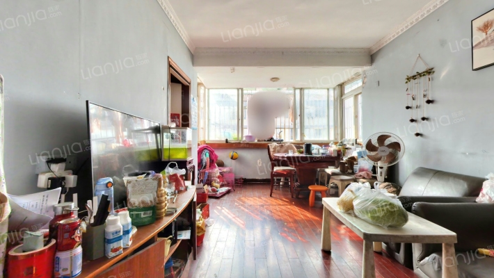 白云新村二手房实景图