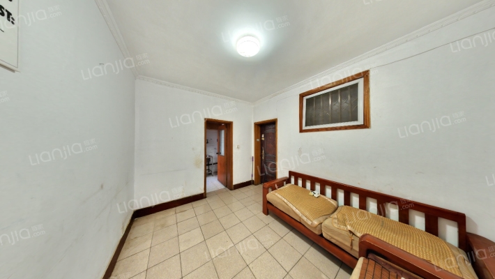 小关庙后街16号二手房实景图