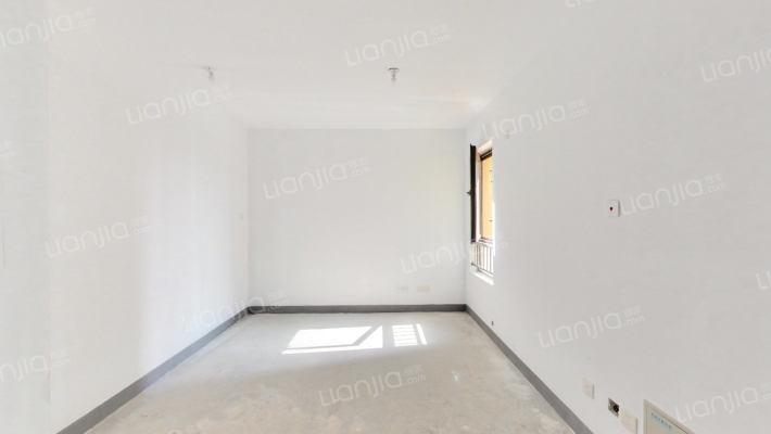 龙溪苑C区二手房实景图