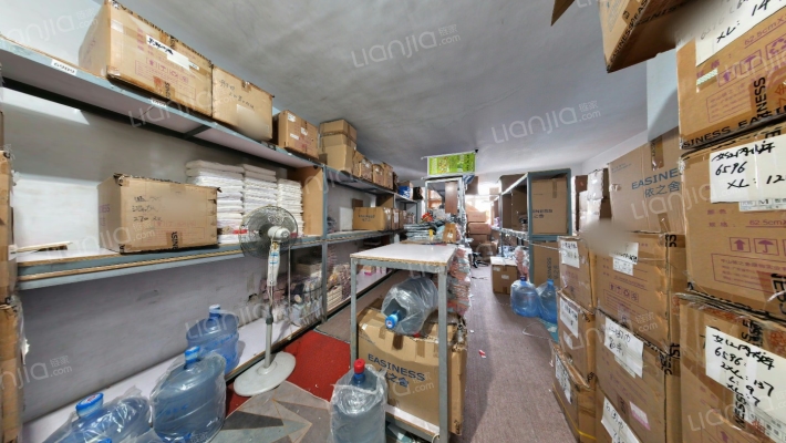 奥林公寓二手房实景图