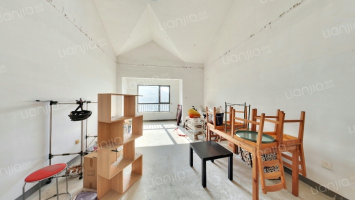 山语城一区二手房实景图